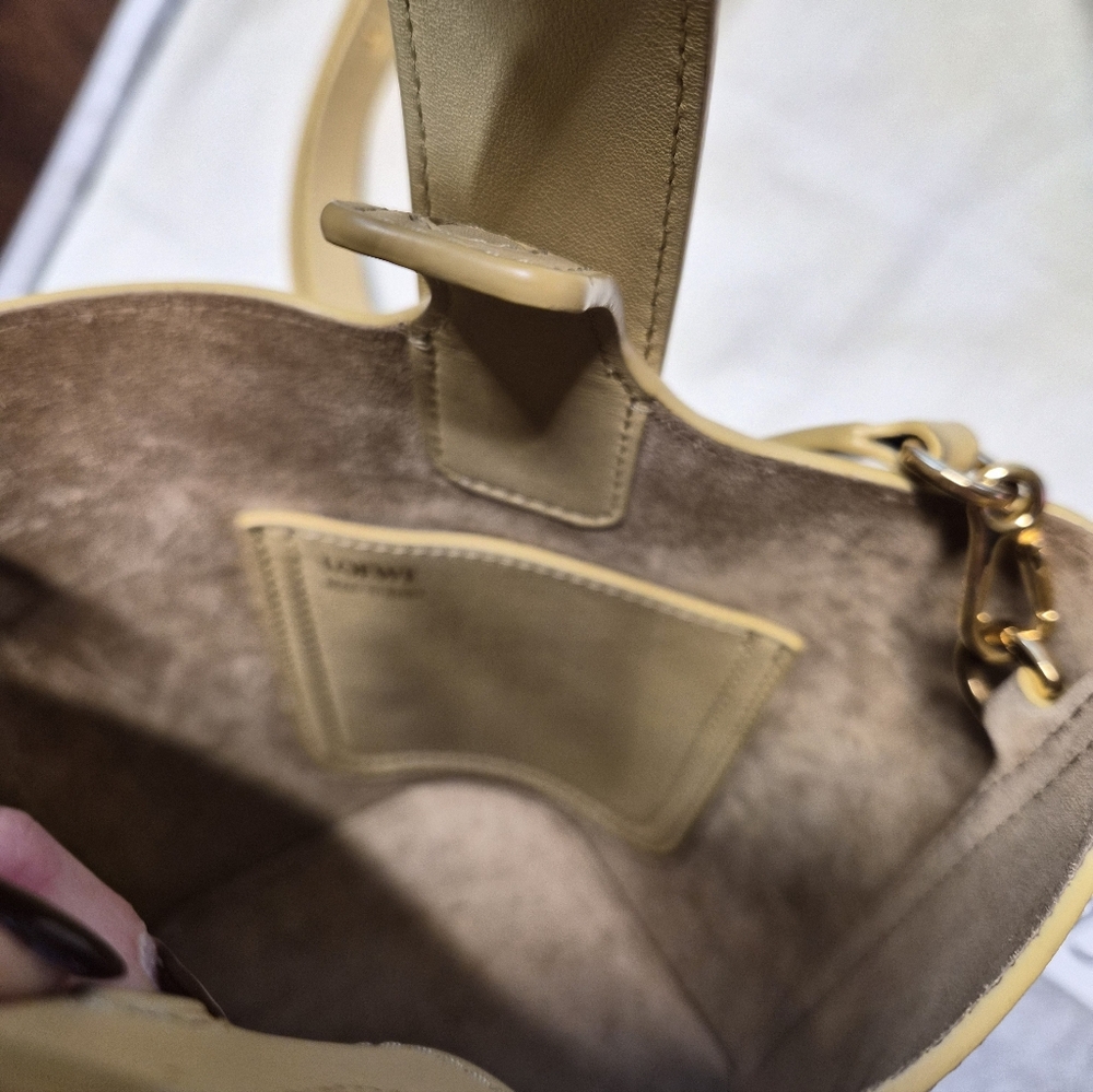 Loewe Mini Bucket Bag Smooth calfskin Dark Butter - Picture 7 of 8